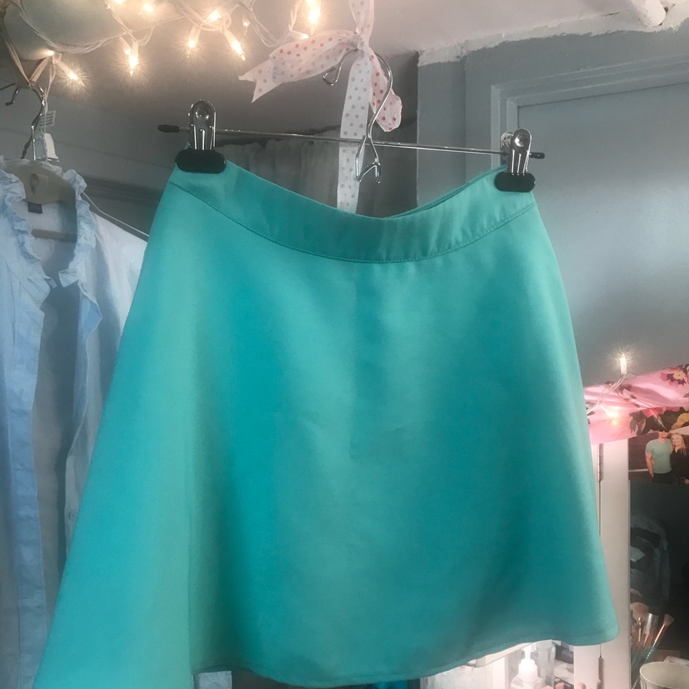 Light blue circle cut skirt